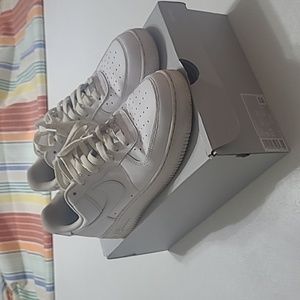 Nike AirForce 1 '07 men's size 10